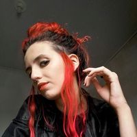 Maya Fernandes的照片