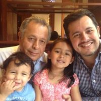 Raymundo Acosta F的照片