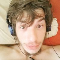 Caio Escolano的照片