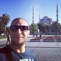 Othman Serbati的照片