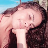 Julia De Freitas的照片