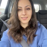 Rosie Akrami的照片