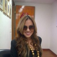 julieth fierro的照片