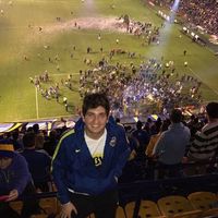 Luis Kyburg的照片