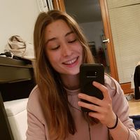 Katharina Ramer的照片