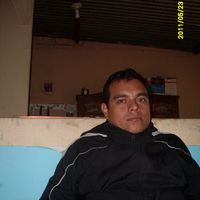 Azencleber Lisandro Chojolán Lara的照片