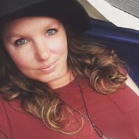 Laura Feeney's Photo