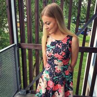 Laura Laane的照片