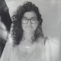 Margaret Azarmehr的照片