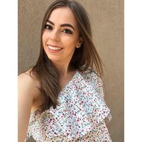 Laura Vulciu的照片