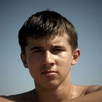 Demyan Golyshev的照片