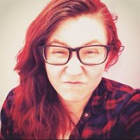 Keelèy Ní Briain的照片