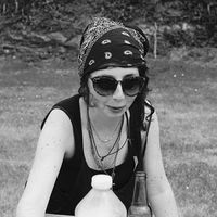 Prune Lacote的照片