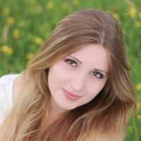 Alexandra Petrescu的照片