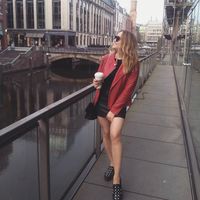 Palina  Bel的照片