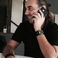 Chris  Tsitos的照片