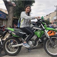 Candan Çınar's Photo