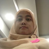 Esti Kumara Dewi's Photo