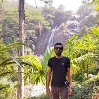 Abdulla Rajab的照片