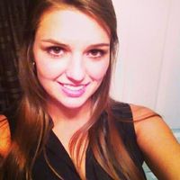 Le foto di Claire Edge