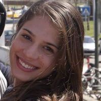 Aline Holanda的照片