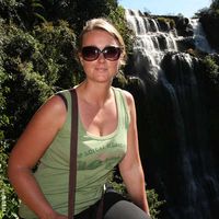 Petra Matejckova的照片