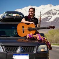 Mariana Bruekers Oliveira's Photo