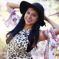 Daharis Pesantez的照片