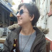 Ayçe İdil Çuhadar的照片