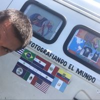 Osvaldo  Valencia的照片