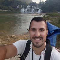 Yann BESSON的照片