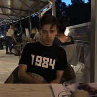 Georgii Khidzhakadze的照片