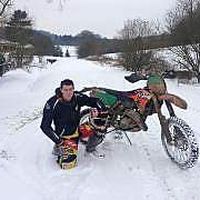 Chamcool Belouis的照片