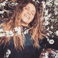 Lora Lambert的照片