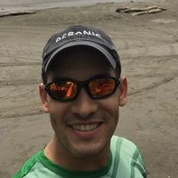 Harold Andres的照片