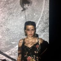 Basia Trojanowska的照片