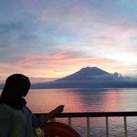 Фотографии пользователя Heni Cantika