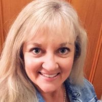 Beth McCauley's Photo