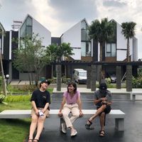 Tamara C. Deliesza's Photo