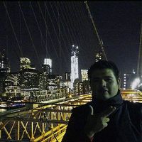 Miguel Magallon的照片