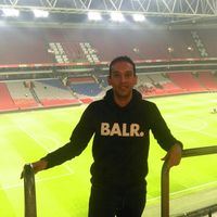 Fotos de Tony  Borni