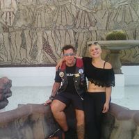 Fotos de Gyoli and Lello Dakotum