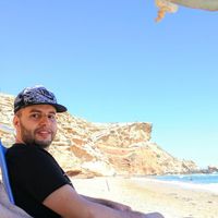 kamad Souhail的照片