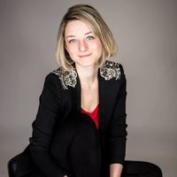 Sarolta Ács的照片