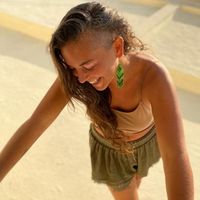 Nicole Naios的照片