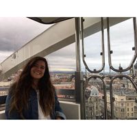 İpek Akbatur's Photo