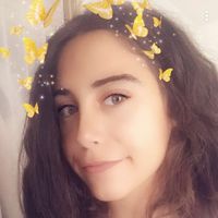 Mariana Santos's Photo