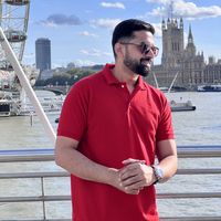 Waqas Tariq的照片