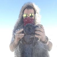 Luis Infiniti的照片