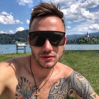 Aleksei Meshcheriakov的照片